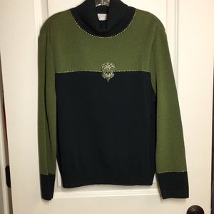 St. John M Green turtleneck sweater